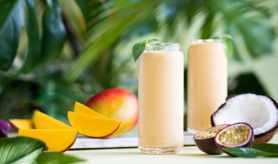 Smoothies tropical fruits and coconut